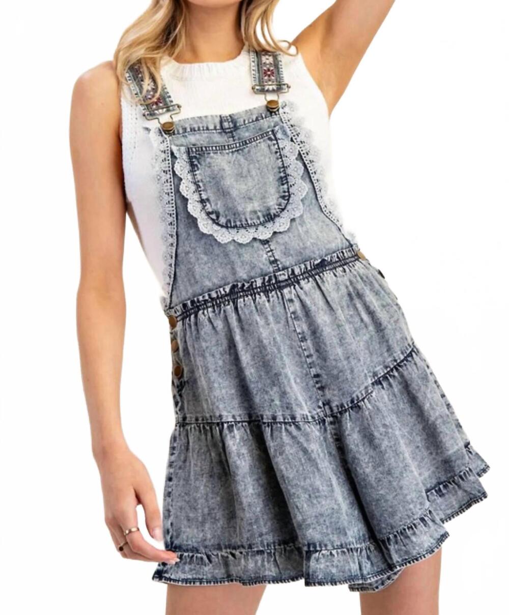 NEW EE:SOME lace detailed sleeveless romper in snow washed